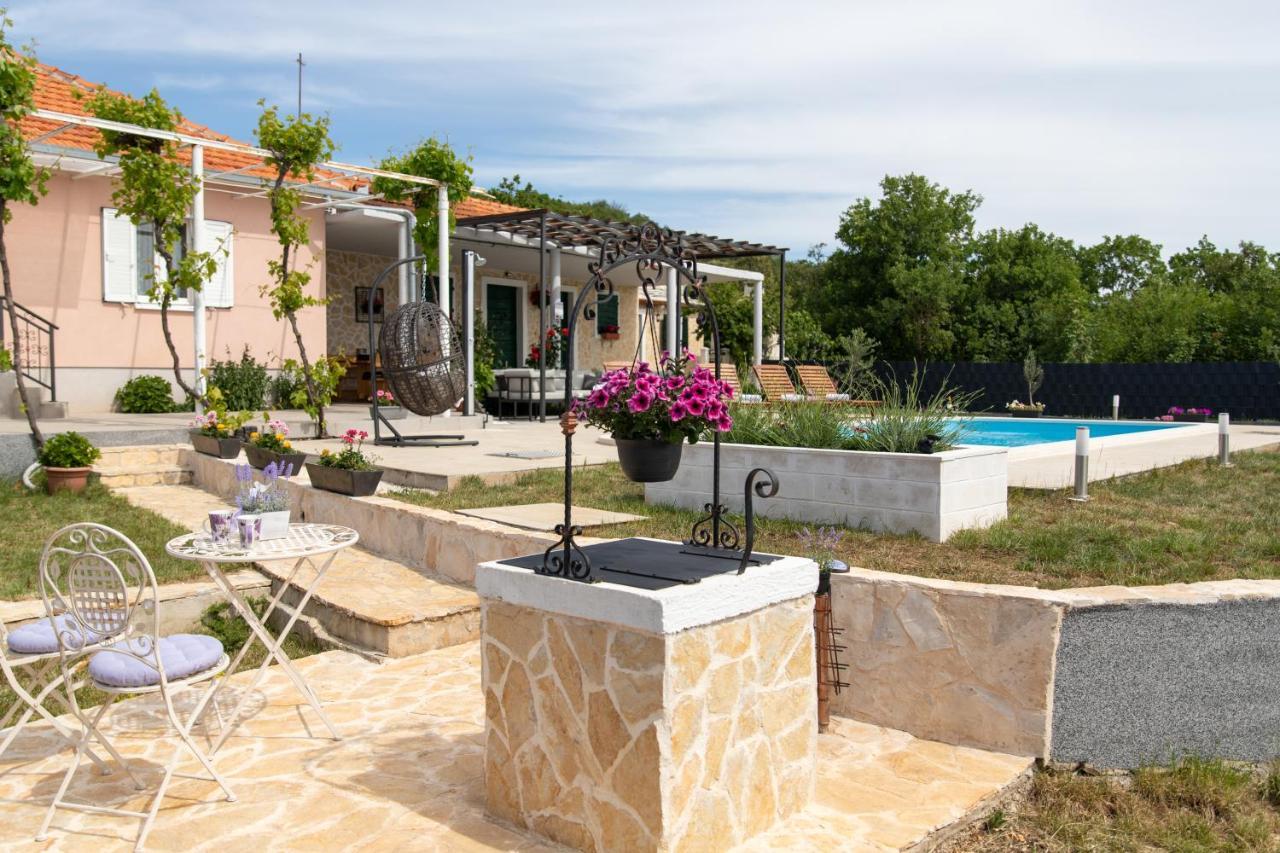 Villa Terra With Heated Pool Marina Extérieur photo