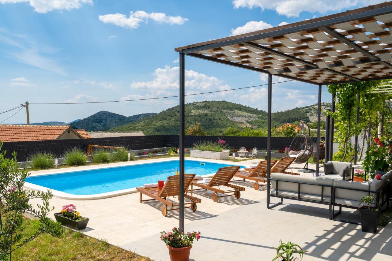 Villa Terra With Heated Pool Marina Extérieur photo