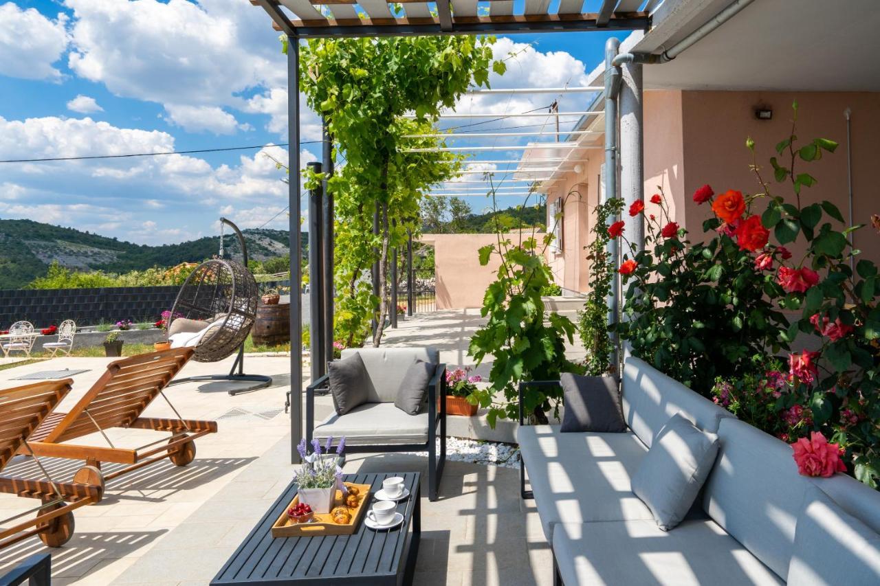 Villa Terra With Heated Pool Marina Extérieur photo