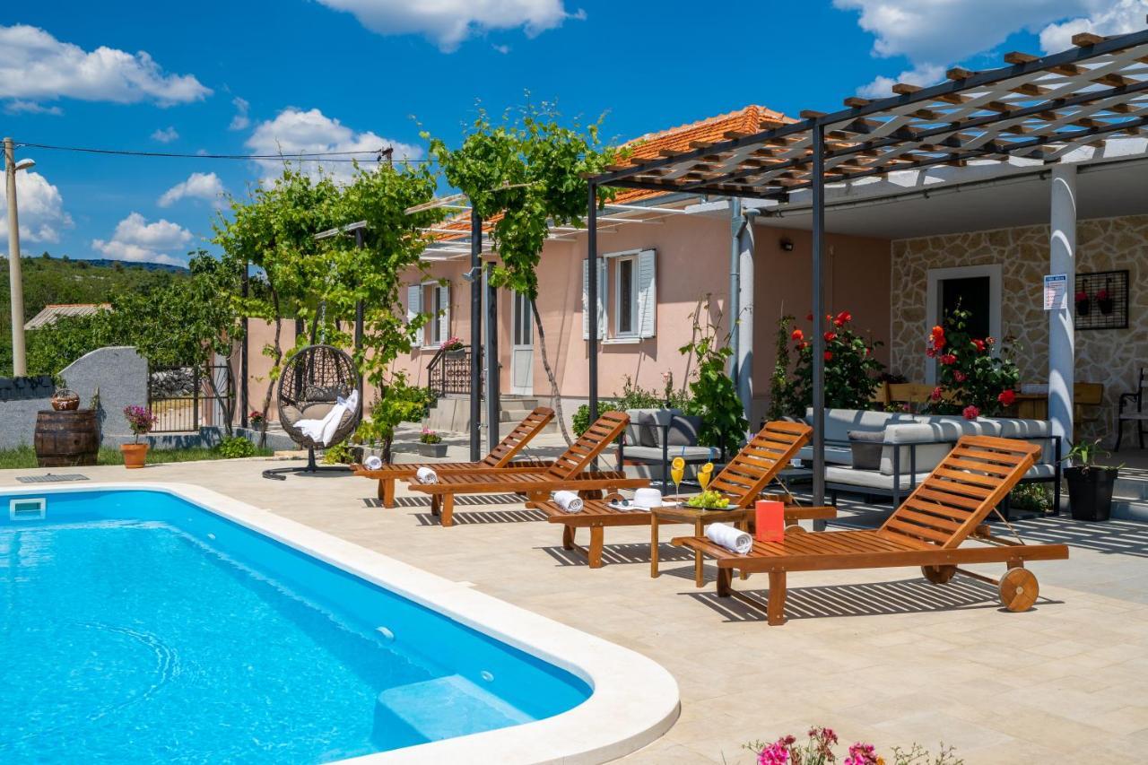 Villa Terra With Heated Pool Marina Extérieur photo